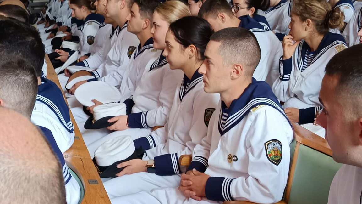 Морско училище във Варна посреща над 1000 нови студенти