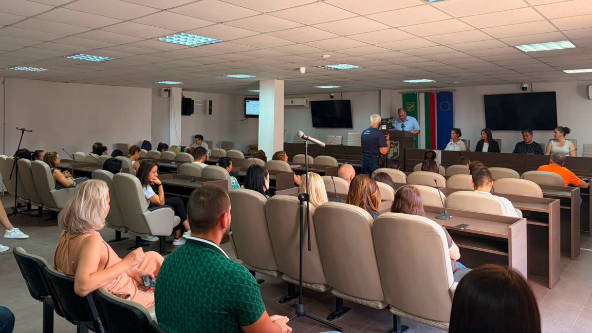 Приключи рекултивацията на две клетки на депото край Враца