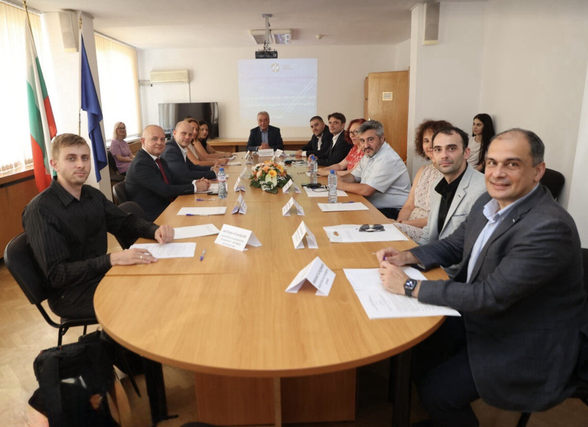 Обществен съвет към КЗК ще следи цените и пазара преди и след въвеждането на еврото