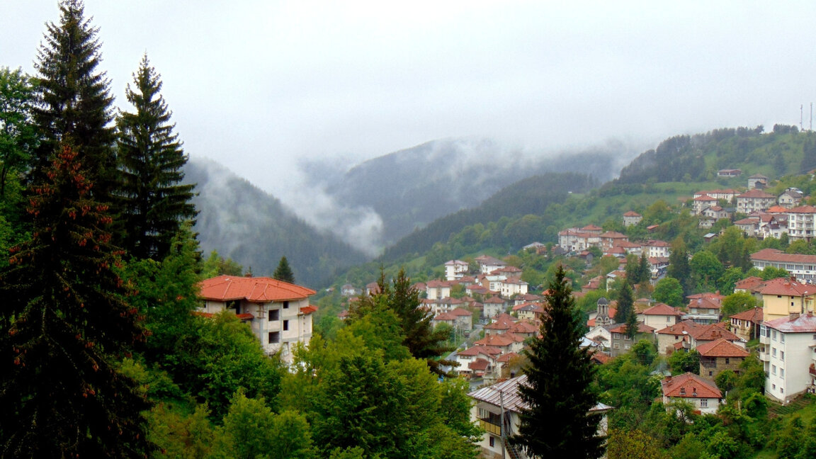 El pueblo de Momchilovtsi