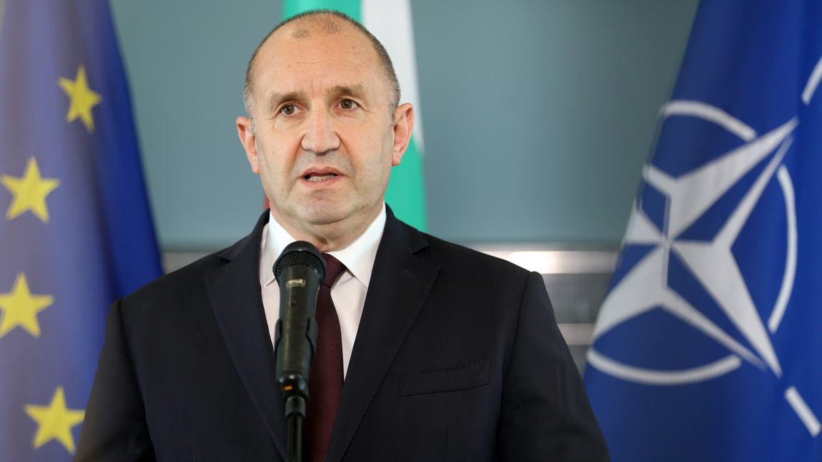 El primer ministro Rumen Radev participa en la Cumbre de la OTAN en Ankara