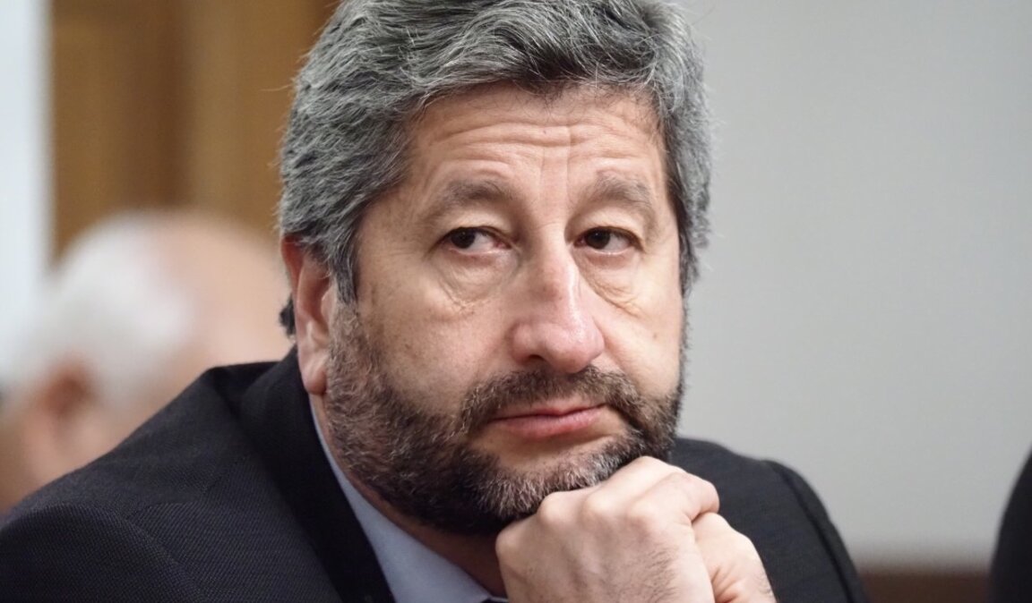 Hristo Ivanov:  The President should consult political forces before appointing new ministers