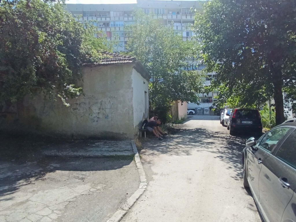 Жители на "Трошево" със сигнал за занемарено състояние на част от квартала