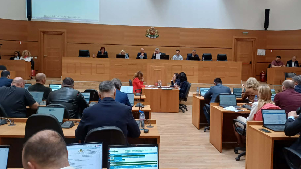 Кметът оттегли предложението за споразумение за автогара "Север"