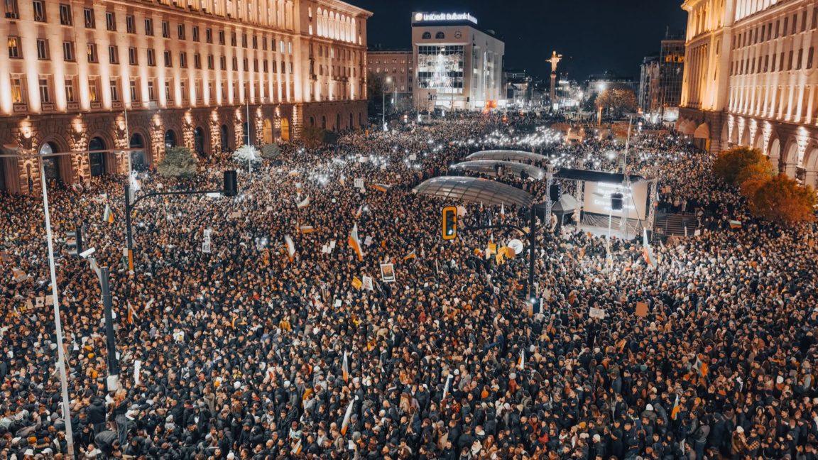 Protesta antiqeveritare në të gjithë vendin
