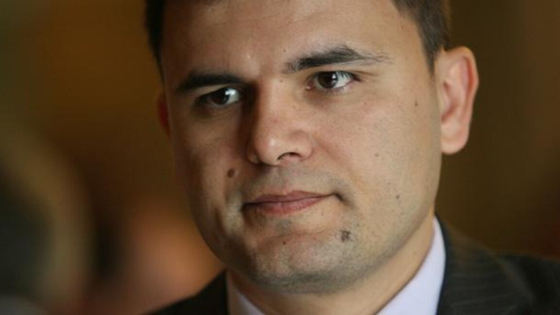 Лъчезар Богданов: С митата Тръмп иска да създаде повече възможности за американската индустрия