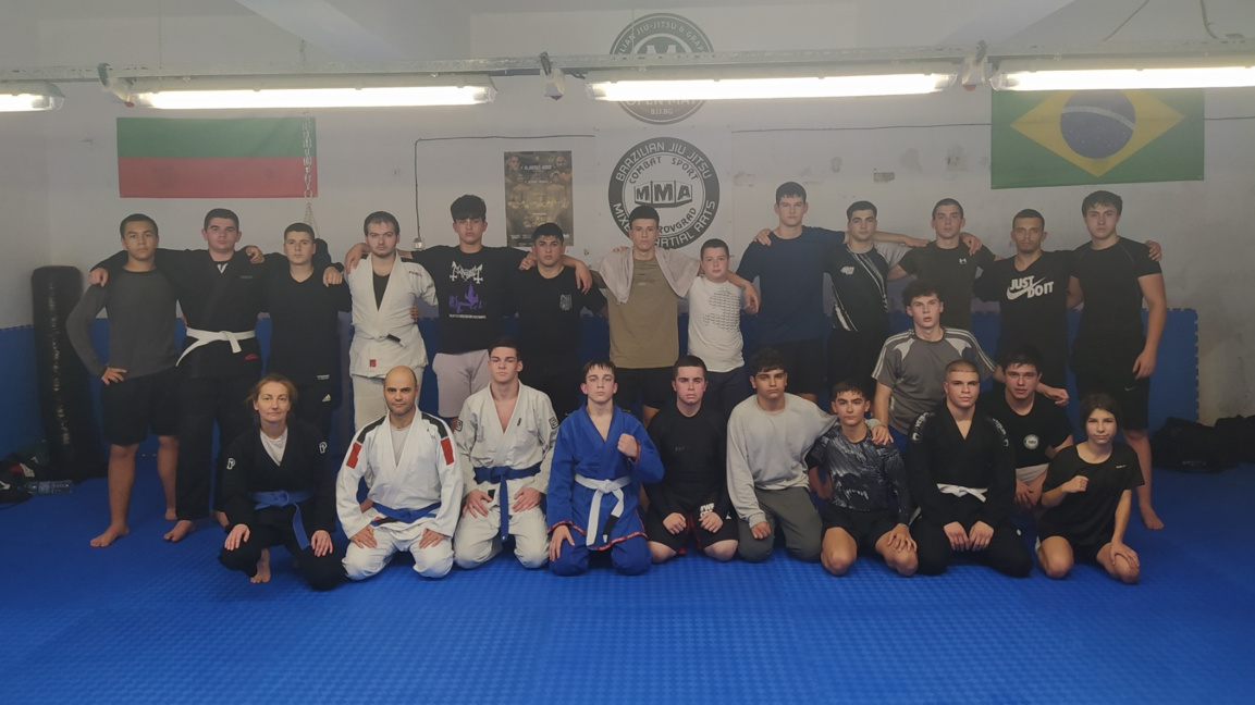 В димитровградския клуб „Комбат“ ще имат...