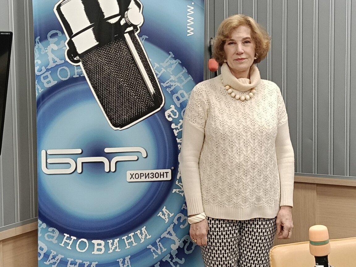 Елена Поптодорова