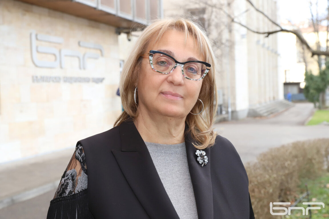 Доц. Галинка Павлова - преподавател във Факултет по обществено здраве към Медицински Университет София и управител на ДКЦ 5 Варна -  "Света Екатерина"