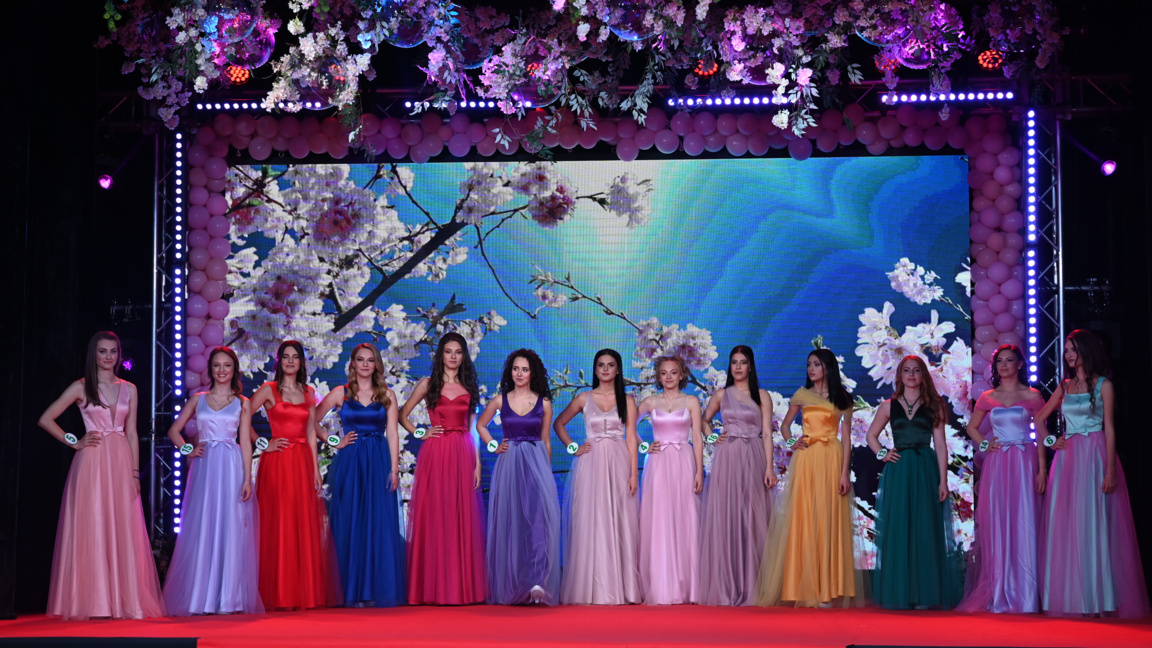 Избират девойка „Кюстендилска пролет“