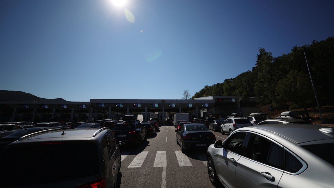Heavy traffic at the Kapitan Andreevo and Kalotina border crossings