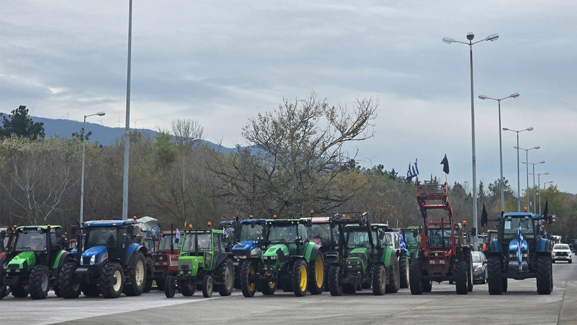 Griechische Bauern blockieren erneut Lkw-Verkehr an der Grenze