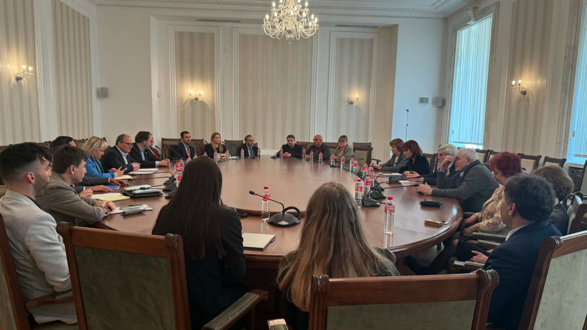 Членовете на ЦИК се срещнаха с представители на ПАСЕ