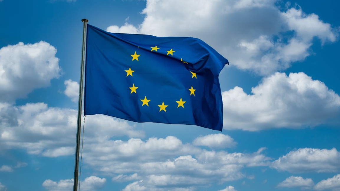 Bulgarians are moderately optimistic about the EU, Eurobarometer survey shows