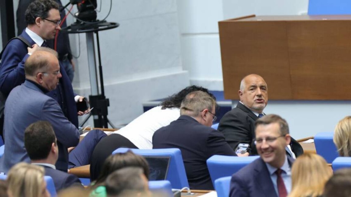GERB-Chef rechnet mit 5 weiteren Übergangsregierungen
