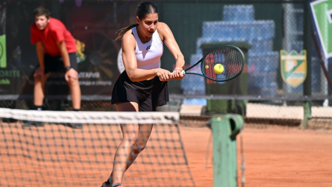 Елизара Янева