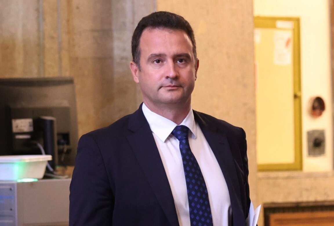 Enerji Bakanı Jecho Stankov