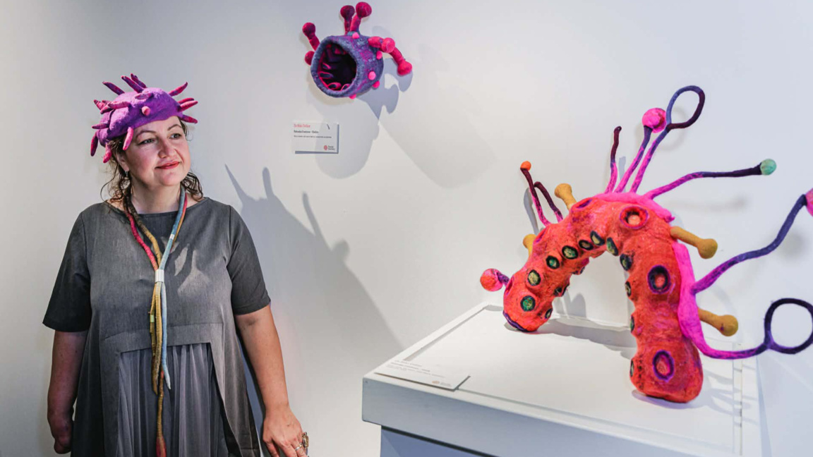 Българката Ники Колиер - част от изложба в стара белгийска кланица