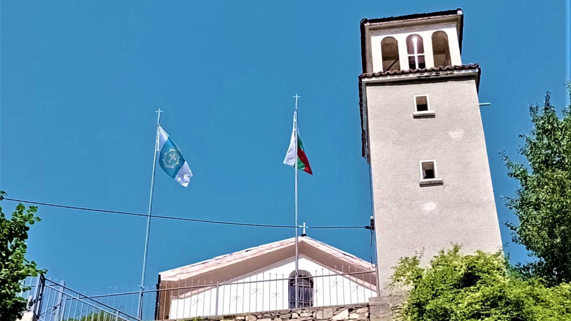 Възстановяват първото килийно училище в ...