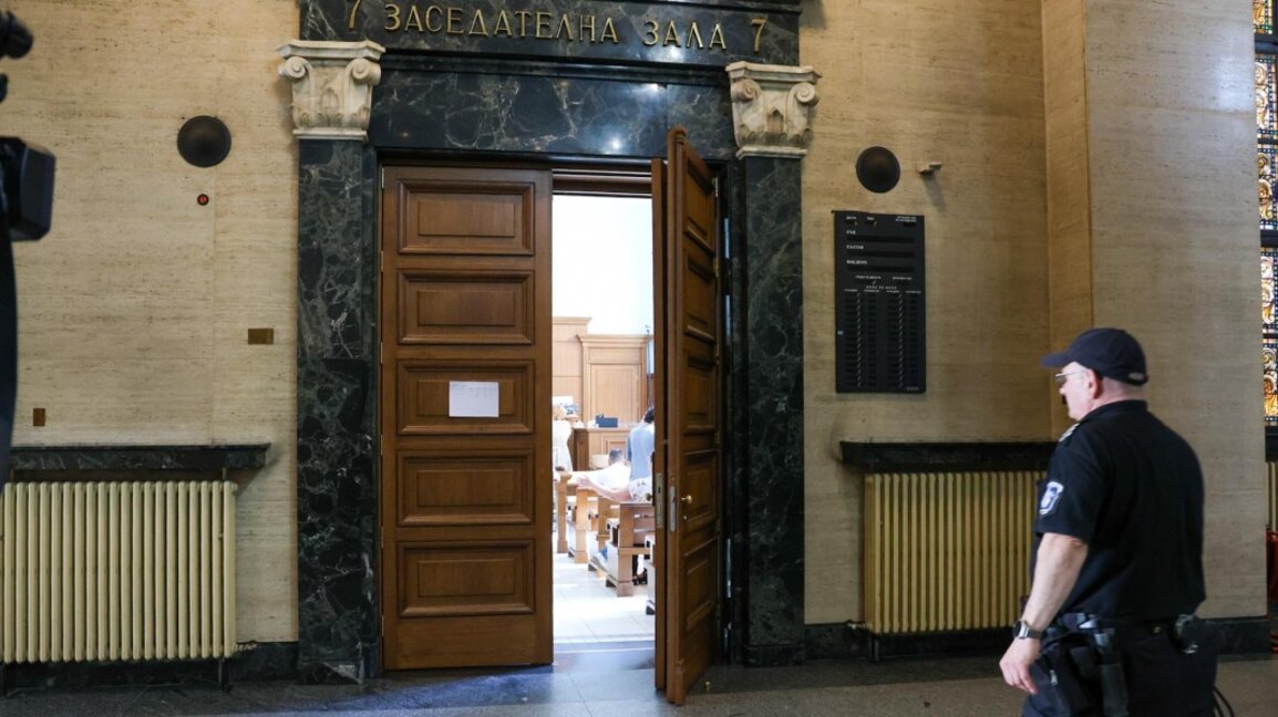 Страните по делото изгледаха записи на катастрофата, при която загина Филип Арсов
