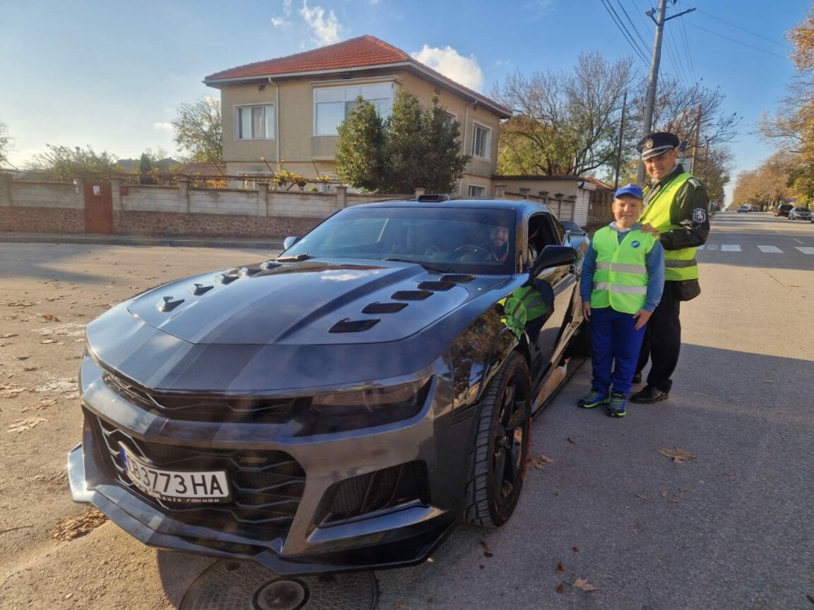 Детско полицейско управление запознава водачите в Балчик с актуализираните правила за движение на тротинетки