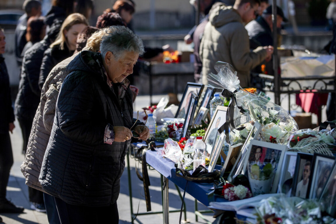 На бдението за жертвите на пожара в нощен клуб в град Кочани, Северна Македония, 19 март 2025 г.