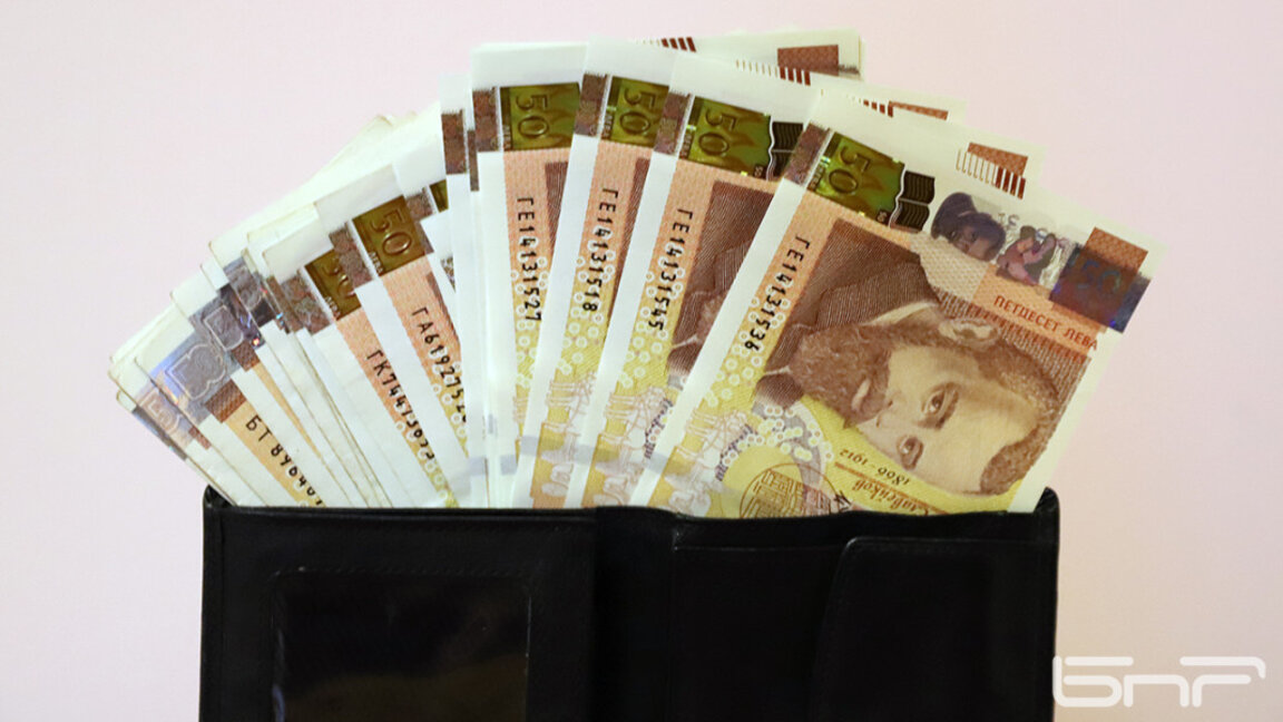 500 000 leva çalan banka çalışanı gözaltına alındı