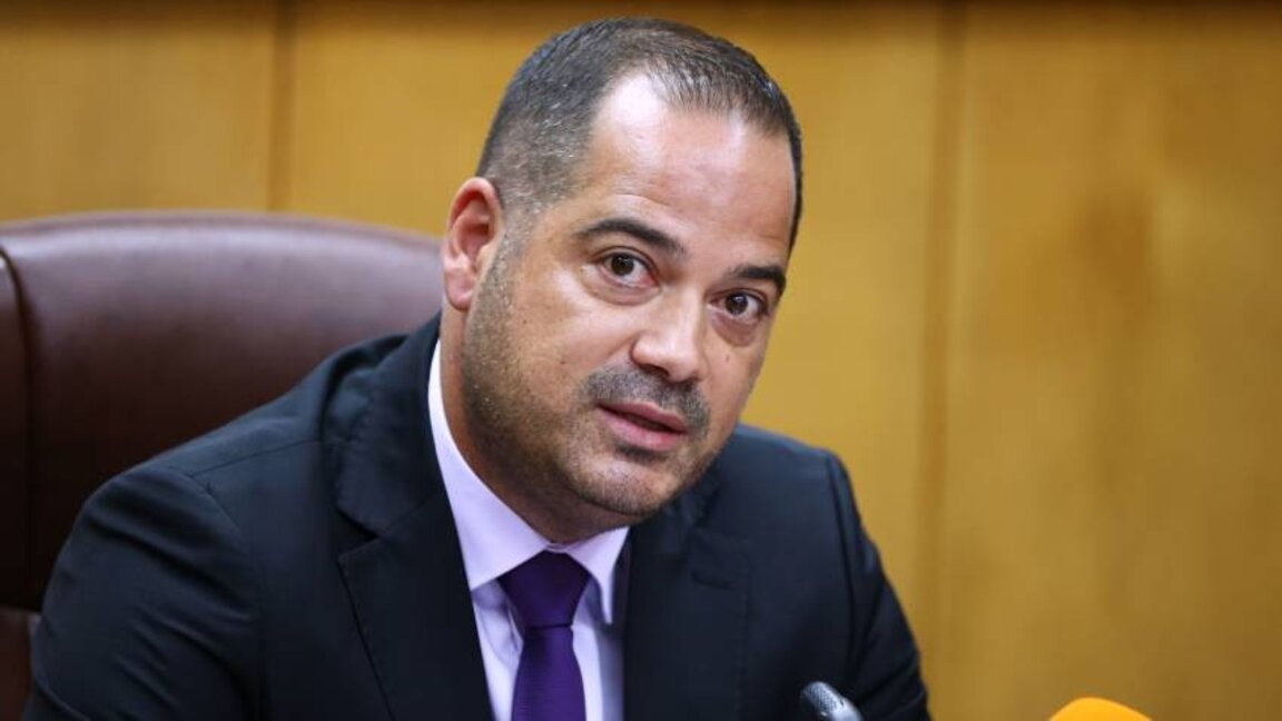 Ministrul interimar de interne susține că deputatul Bojidar Bojanov intervine în activitatea serviciilor speciale