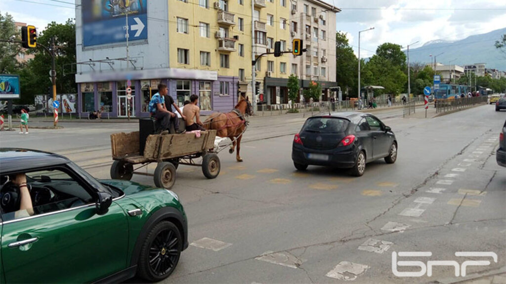 До 25° в София, от запад на изток облачността ще се увеличава