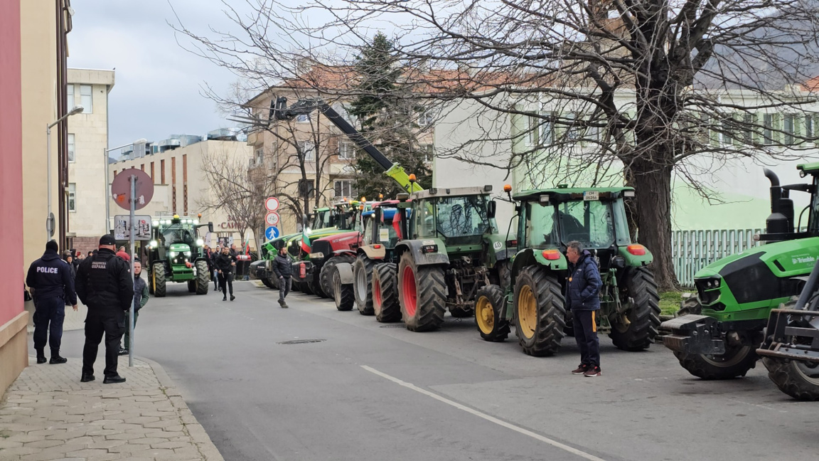 Протест на земеделци в Сливен