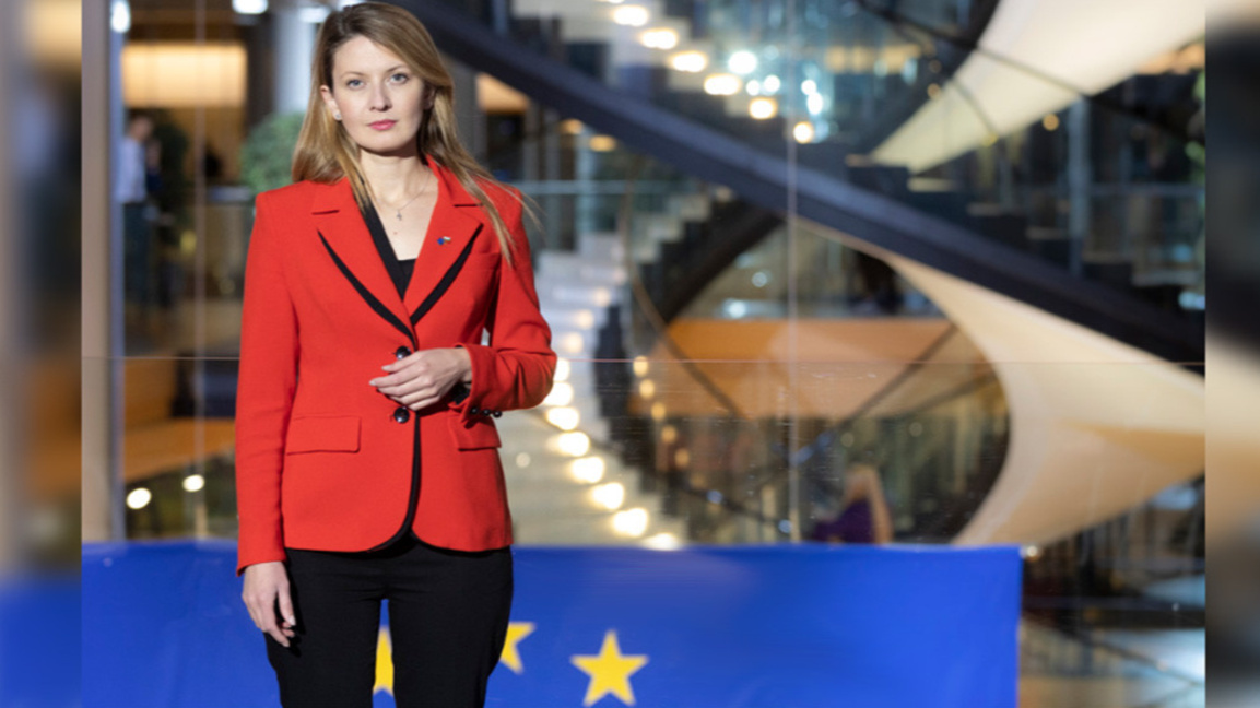 Цветелина Пенкова