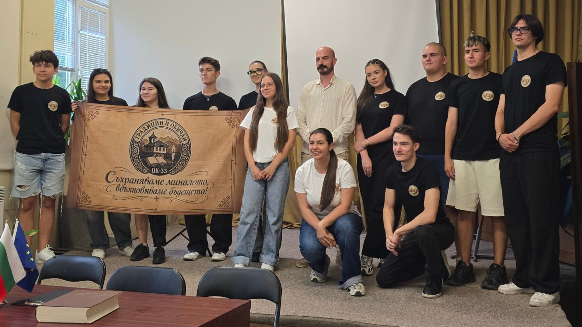 Students who participated in the creation of a multimedia project dedicated to the work of Bishop Josip Juraj Strossmayer