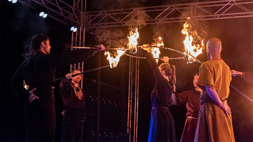 Fire show and animation in Varna for International Youth Day