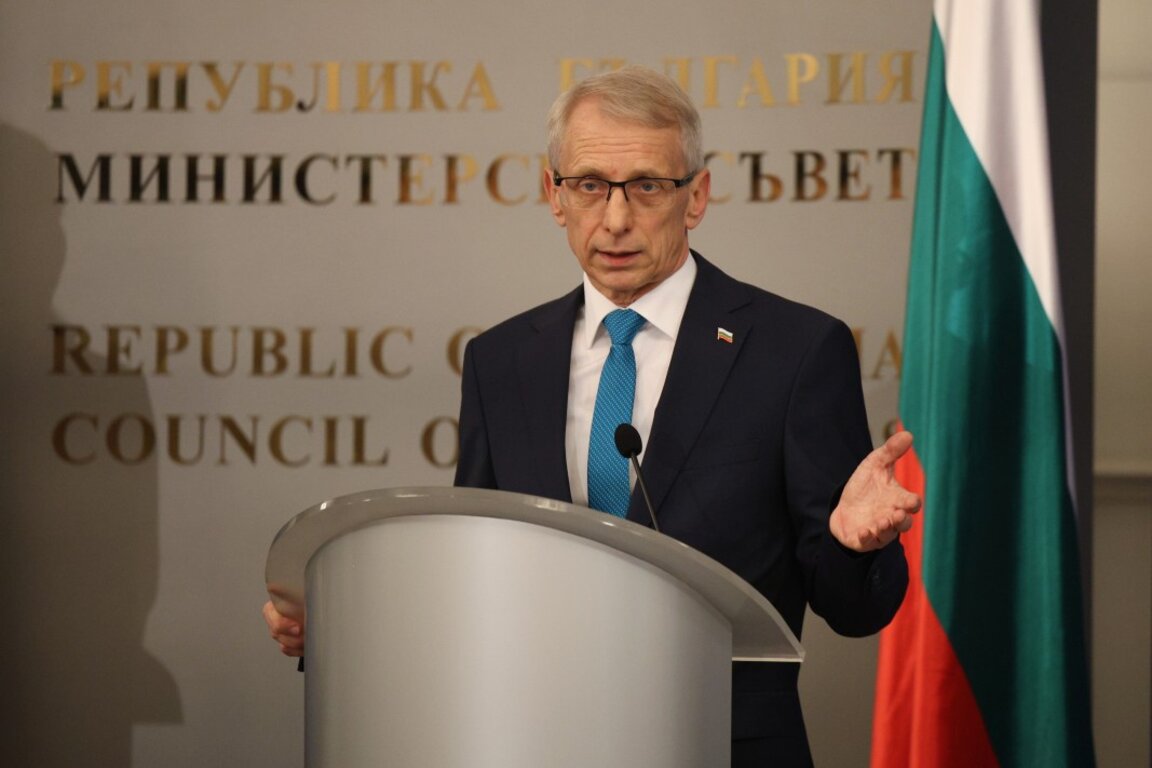 Николай Денков.