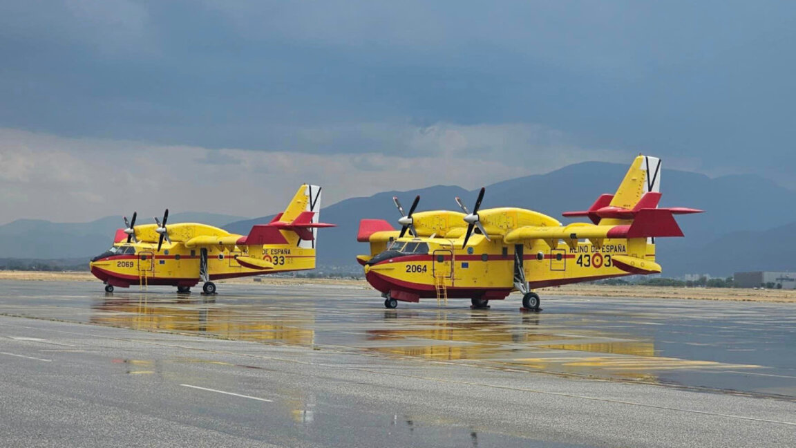 Aviones españoles ayudan a extinguir el incendio en la frontera con Grecia