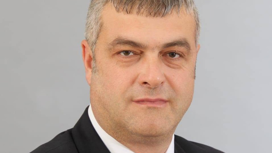 Бившият областен управител на Смолян Емил Хумчев напуска БСП 