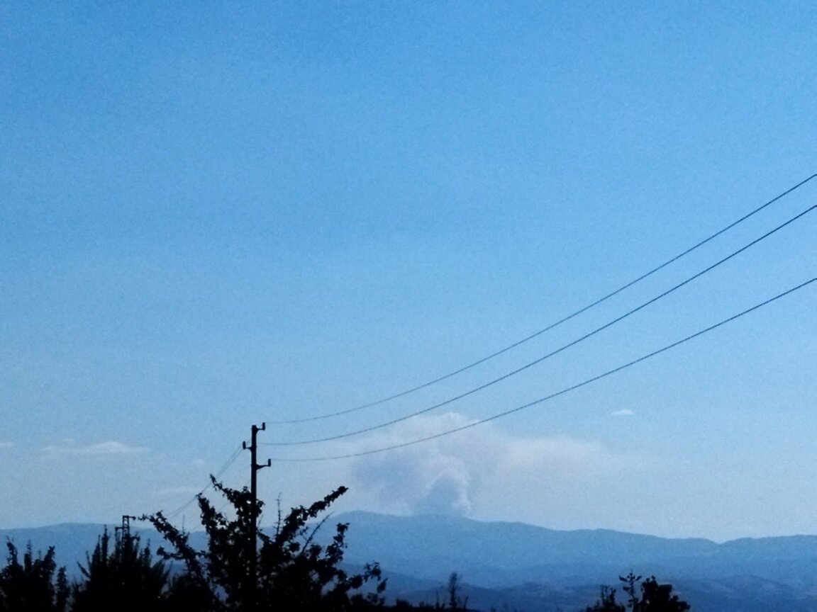 Нов пожар до границата с България