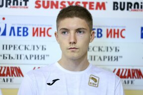 Четвъртфинал за Семьон Болдирев на световното първенство по бокс
