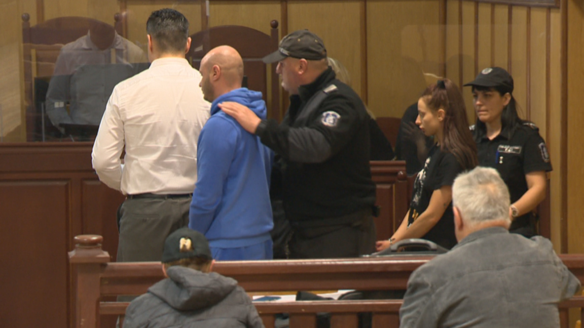 Протест за ефективни присъди преди делото срещу Габриела и Красимир