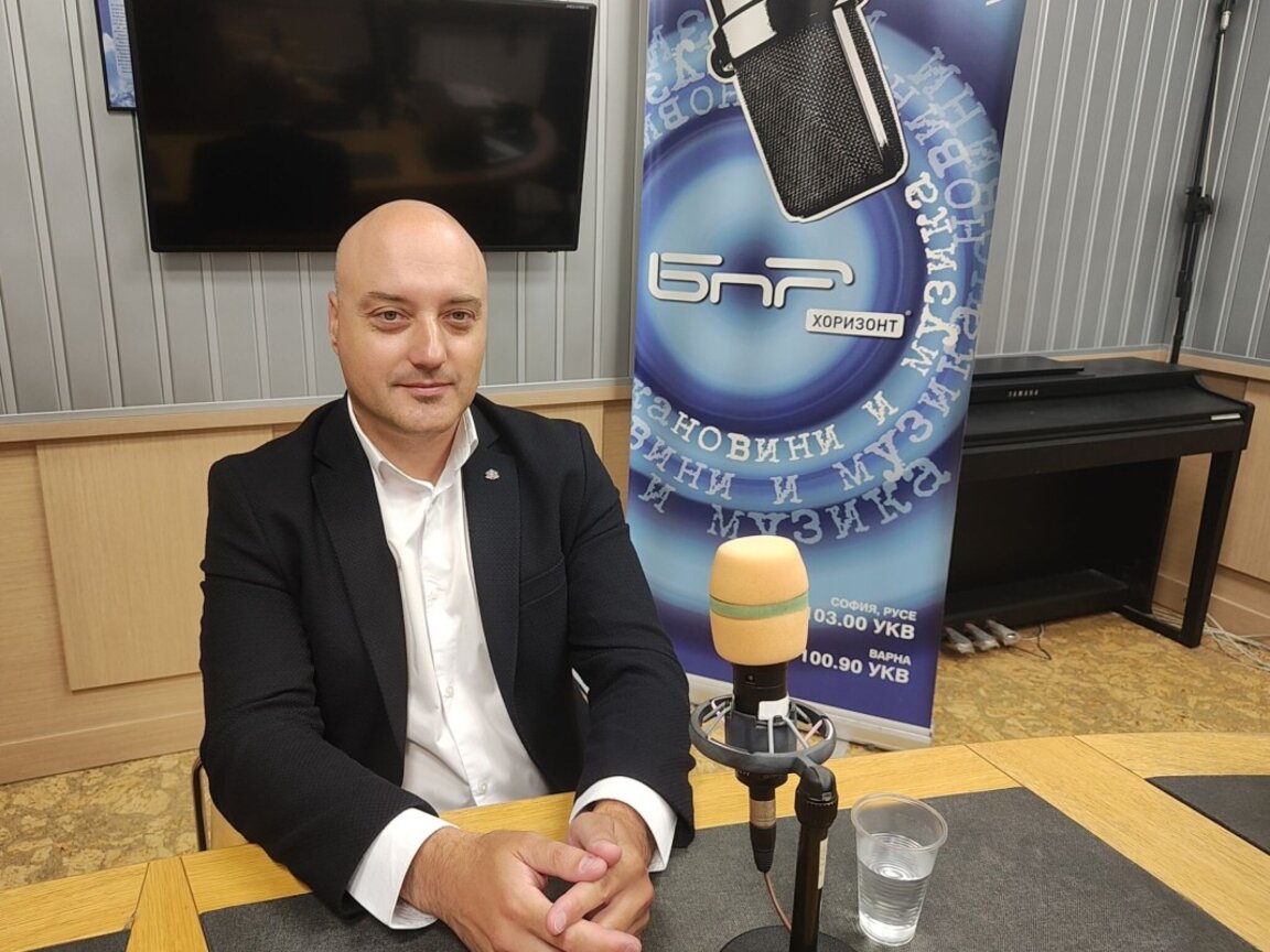 Атанас Славов