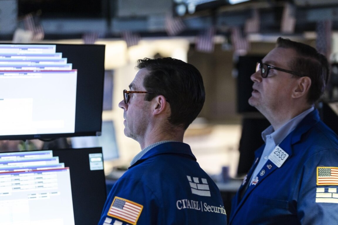 Трейдъри на Нюйоркската фондова борса, 18 юни 2025 г.