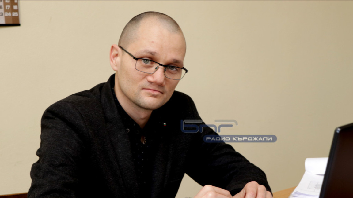 106 кандидати за депутати в Кърджалийски...