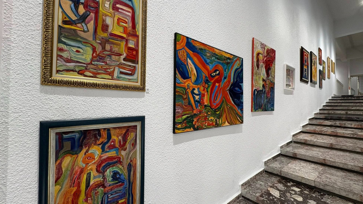 Добромир Манев нареди "Спомени" в Художествената галерия в Казанлък