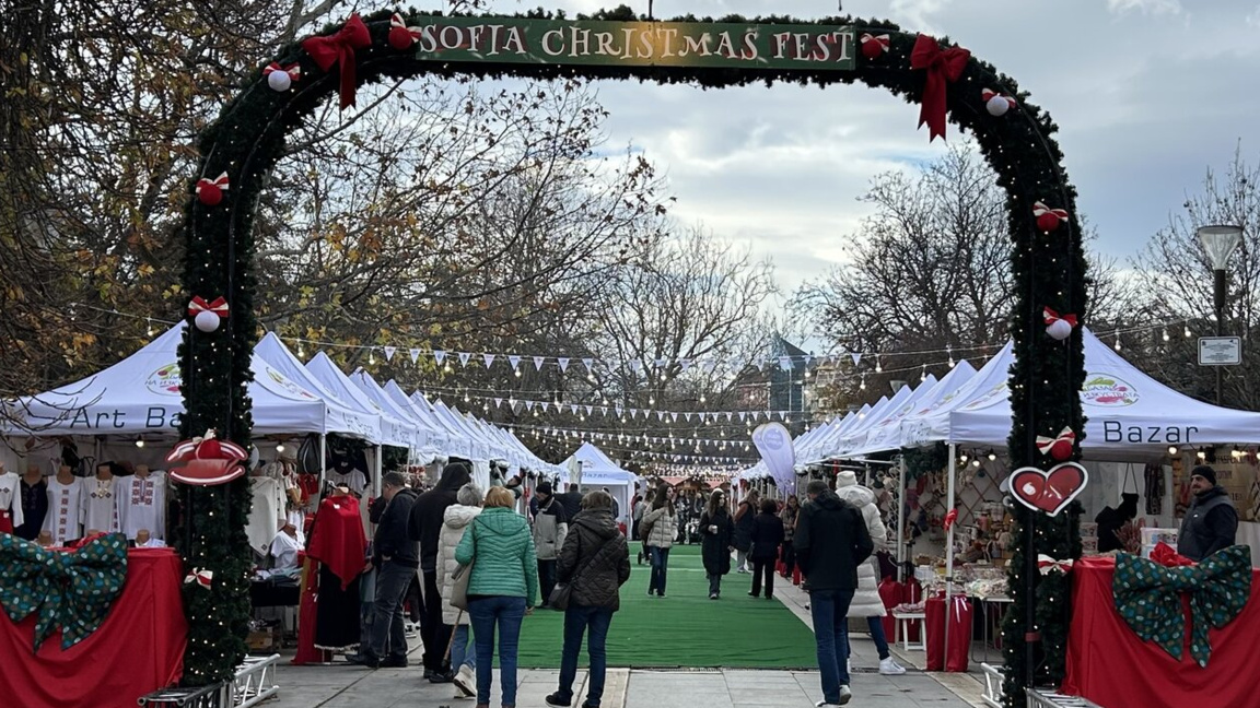 Christmas mood is also coming to Sofia (...