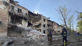 Руски удари по жилищни сгради в украинския град Балаклия убиха трима души
