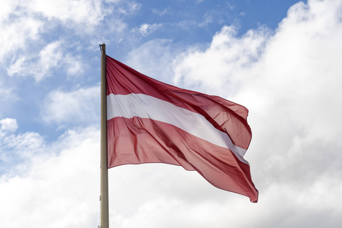 Латвия ще увеличи разходите си за отбрана до 4% от БВП