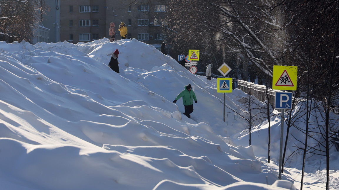 Снежната покривка в Москва е над половин метър
