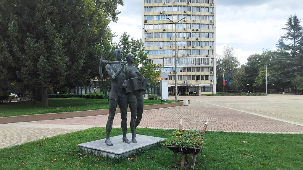 Dimitrovgrad celebró los albores del movimiento brigadista 