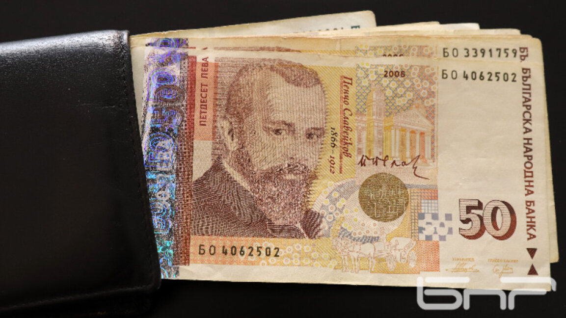 Обмисля се: 100 лева коледни добавки към пенсиите
