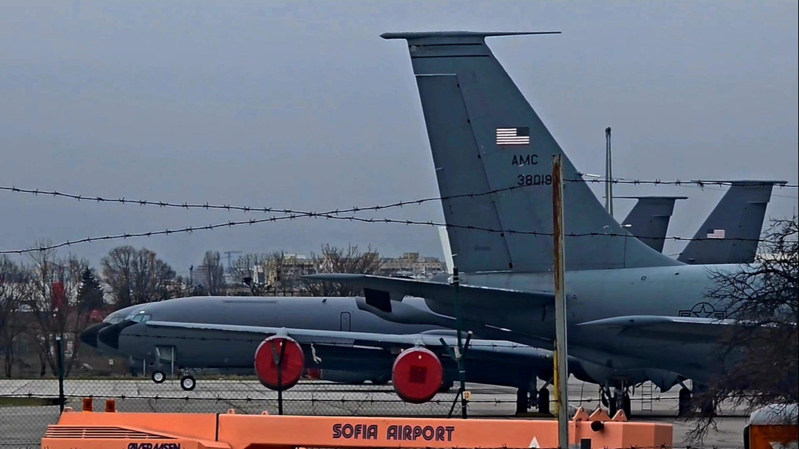 Übung der bulgarischen und US-Luftwaffe betrifft Flughafen nicht